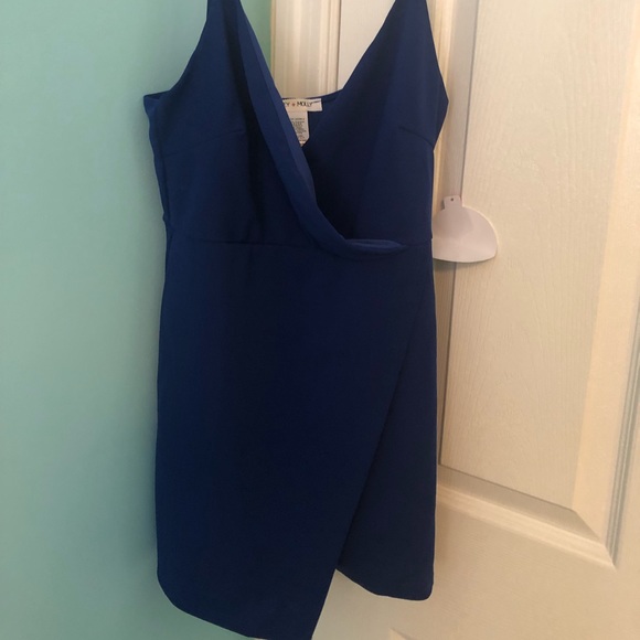 Royal Blue romper - Picture 2 of 3